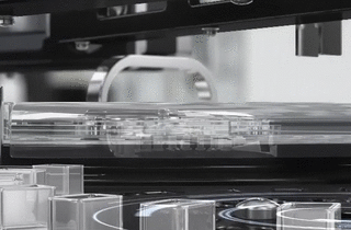 Пипетирование образцов с помощью наконечников для утилизации